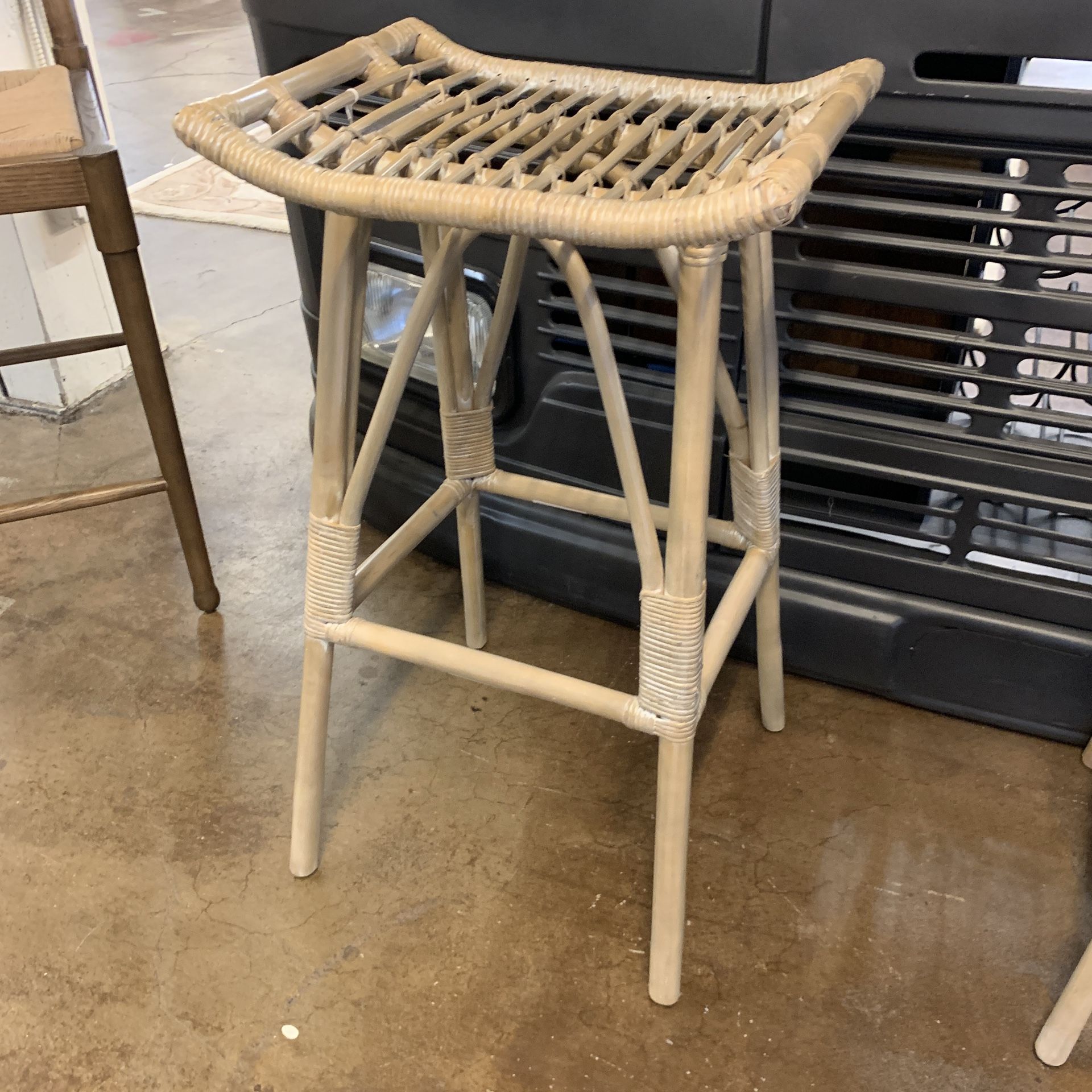 Safavieh Leda Rattan Bar Stool