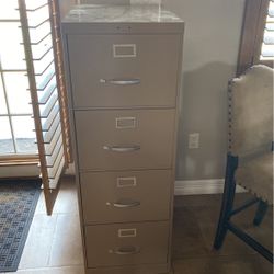 Metal Filing Cabinet 