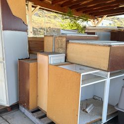 Kitchen Gabinete For Free