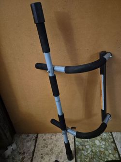 Strong Pull Up Bar System.