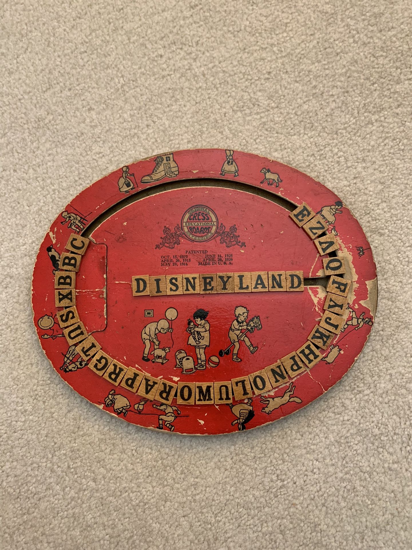 Vintage CRESS EDUCATIONAL BOARD from 1926. Slide The Letters And Make Words!