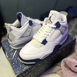 Jordan 4 Midnight Navy