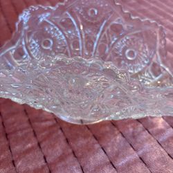 Vintage Imperial Fenton Clear Glass Daisy Button Banana Bowl 