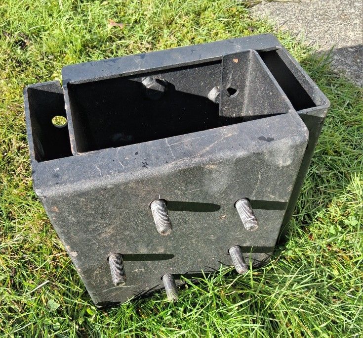 NEW.... 2 Spare Tire Mounts For 5 Lugg