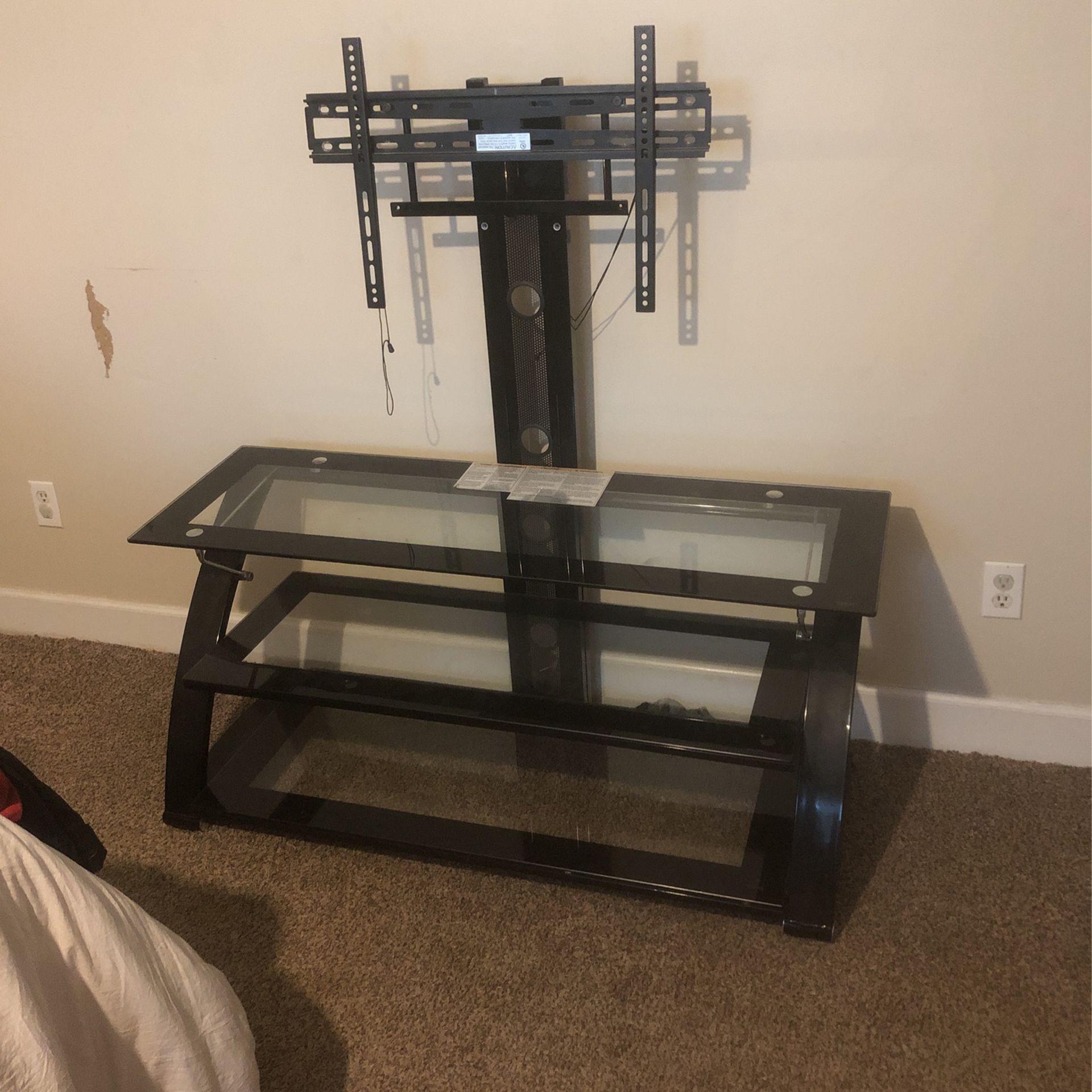 Tv Stand Holds 37-60” Flat Screen Tv 