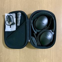 Bose QuietComfort 35 Wireless Headphones, Noise Cancelling - Black 