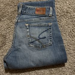 Woman’s BKE jeans size 28  X  31 1/2