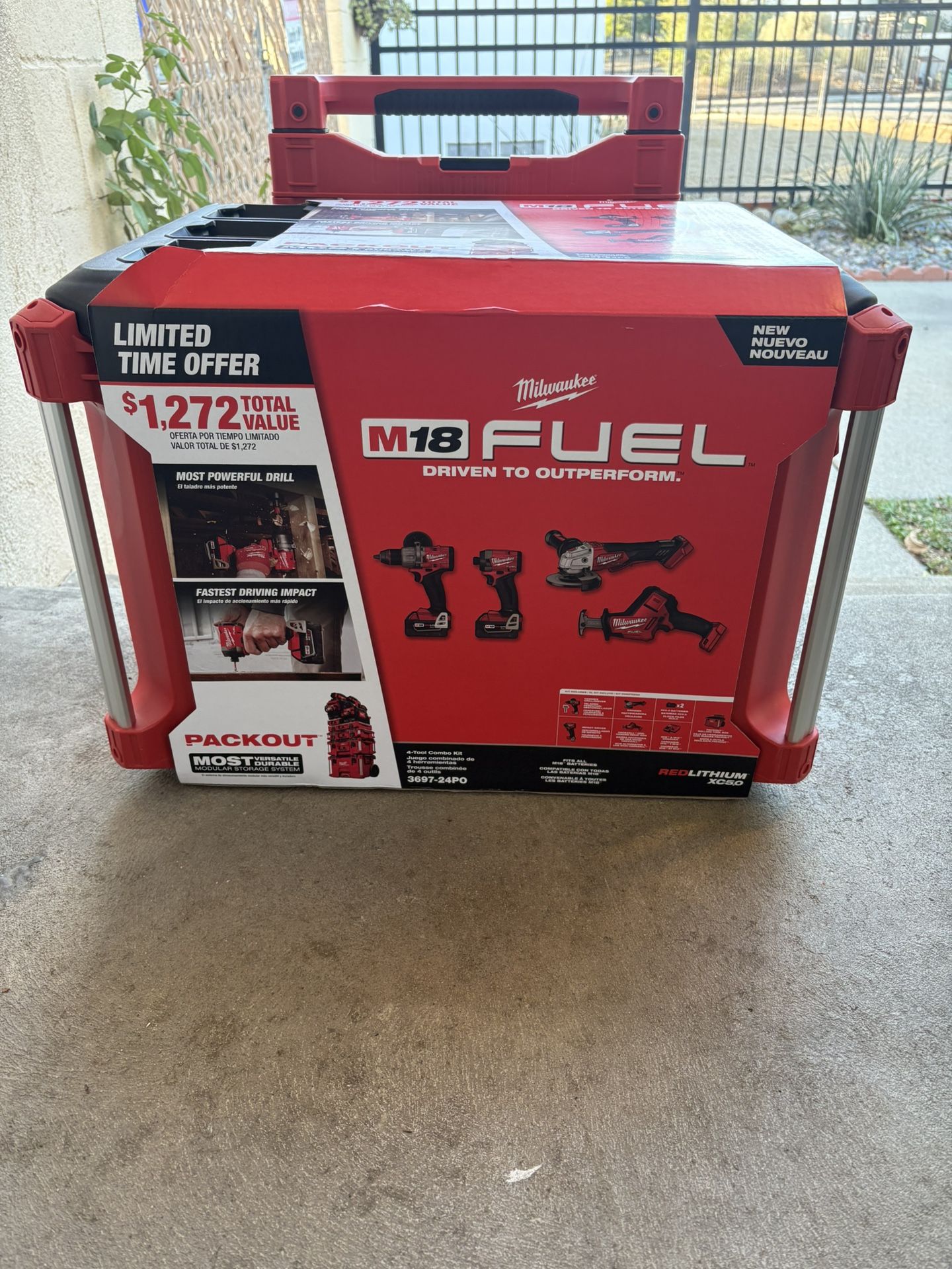 Milwaukee Packout. Rolling Tool Box W/ M-18 Fuel 4- Tool Combo Kit. 3697-24PO