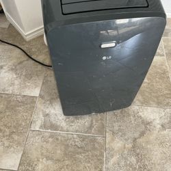 LG Air Conditioner, 12000 BTU
