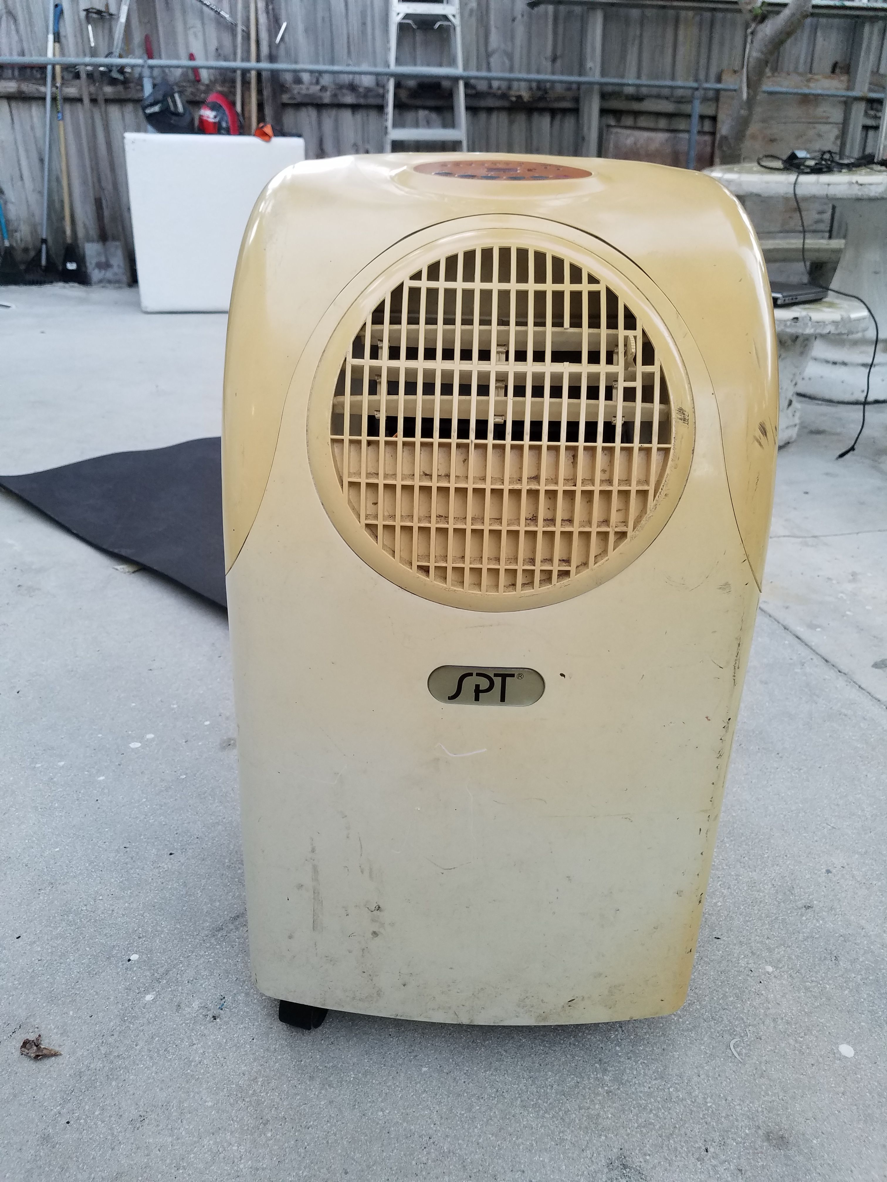 Portable air conditioner