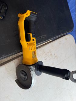 Grinder dewalt