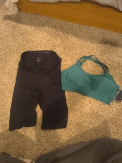 Underoutfit bra and high waist short NEW