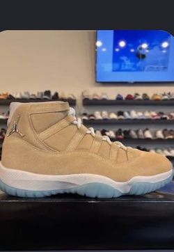 Jordan 11 size 8