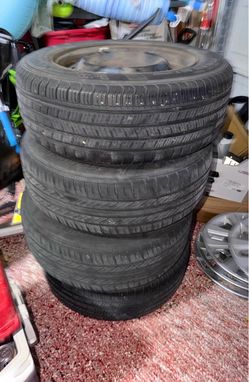Nissan Altima rims and tire, tires and hubcaps