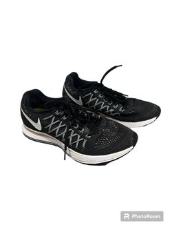 Women’s Nike Air Zoom Pegasus Shoes (7.5)
