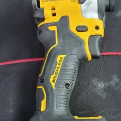 Dewalt Atomic Impact 
