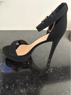 Marco Republic black heels