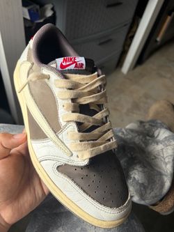 Nike Air Jordan 1 Low Travis Scott