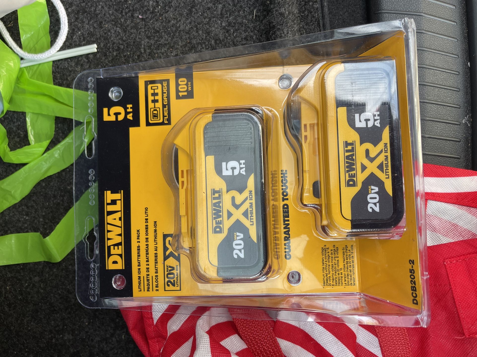 20V MAX XR Premium Lithium-Ion 5.0Ah Battery Pack