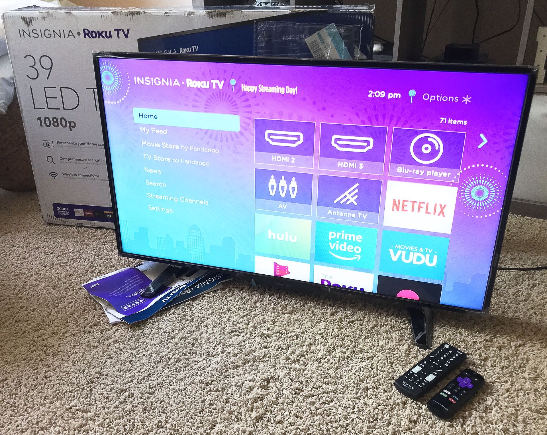 Insignia 39" LED 1080p Roku Smart HDTV NS-39DR510NA17