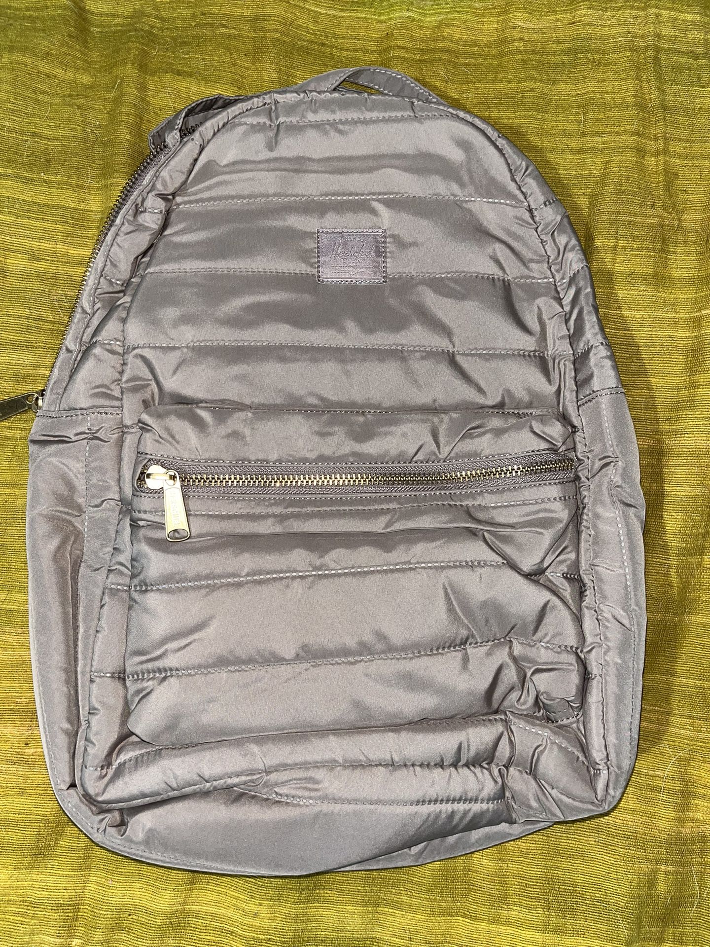 HERSCHEL Satin backpack large Like New