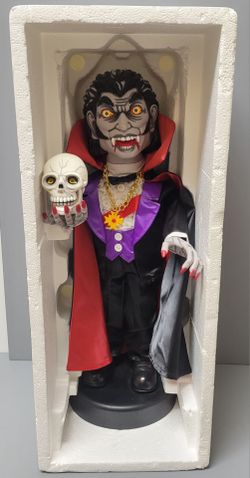 Vintage 1989 Witch Time 24" Dracula