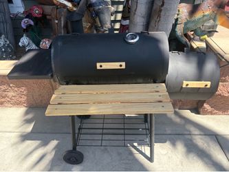 Barbecue Smoker Grill With Cover