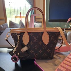 Louis Vuitton Neverfull BB