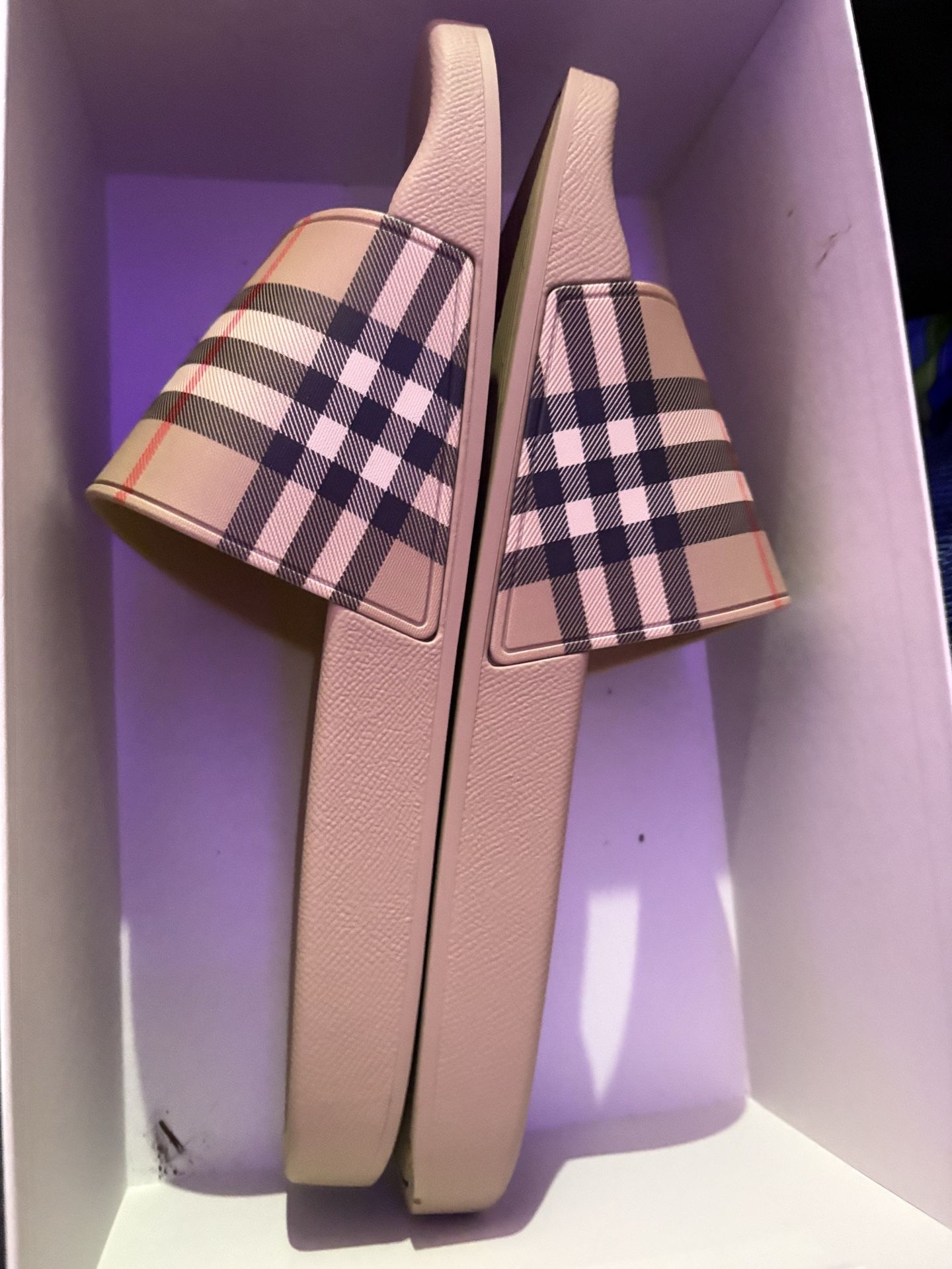 Burberry slides