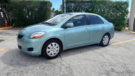 2010 Toyota Yaris