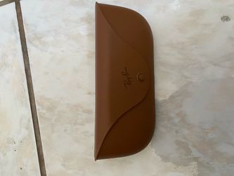Ray Ban Meta Charging Case