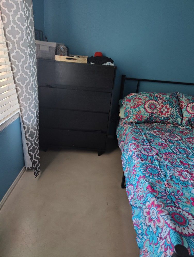 Full Size Bedroom Set for Sale in Tucson, AZ OfferUp