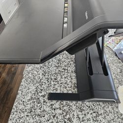 Fellows Lotus Sit Stand Desk