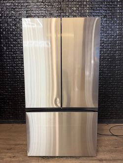 SAMSUNG BESPOKE REFRIGERATOR w/WARRANTY! R3333A
