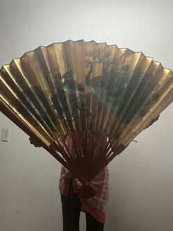 beautiful vintage Chinese Fan