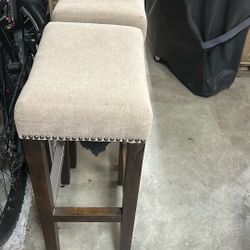 One Bar Stools 
