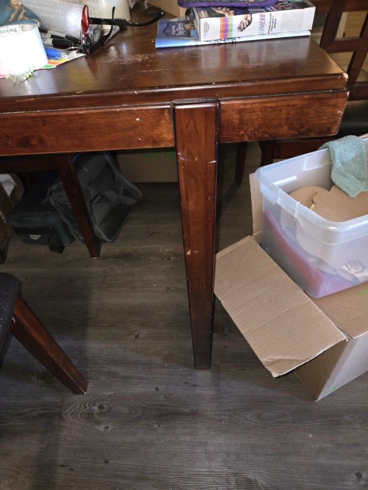 Needs TLC but Still Beautiful Dining Table!