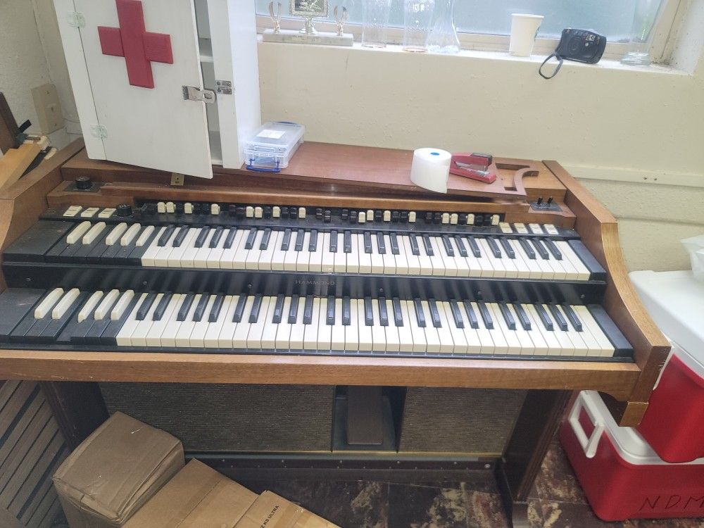 Hammond A100 
