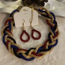 Necklace Set