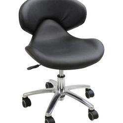 💺 Pedicure Tech Chair – Used (3 Available)