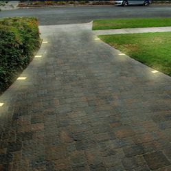 LUMENGY Paver Light 6×6 Inch, Warm White Glare-Free Illumination for Driveways, Pathways, Pool Deck & Patios,12V AC/DC, Waterproof & Drive-Over 