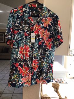 Camisa Size M Nueva $15