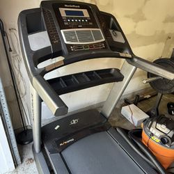 Treadmill 