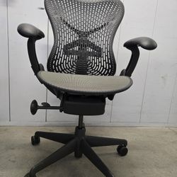 Herman Miller Mirra Ergonomic Task Chair Mesh Back