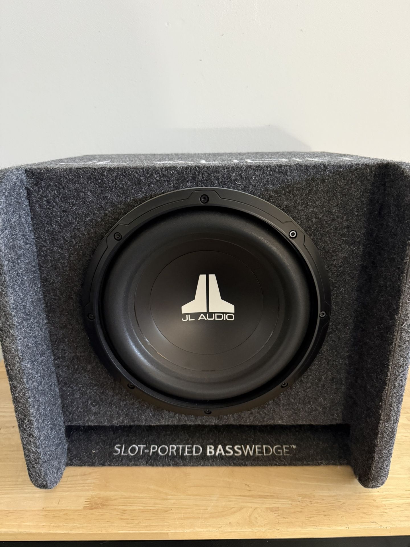 JL Audio Sub speaker