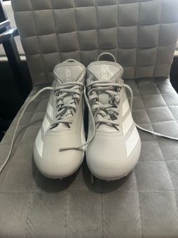 never worn cleats size 9.5