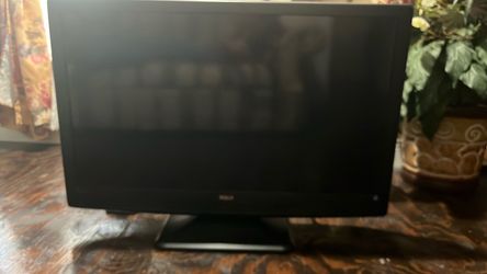 Black RCA tv