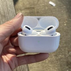 AirPods Pro Generation 1