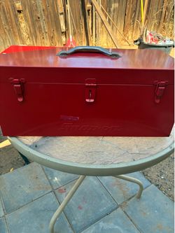Snap on tool box