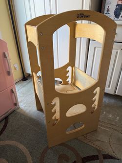 Little Partners Learning Tower
